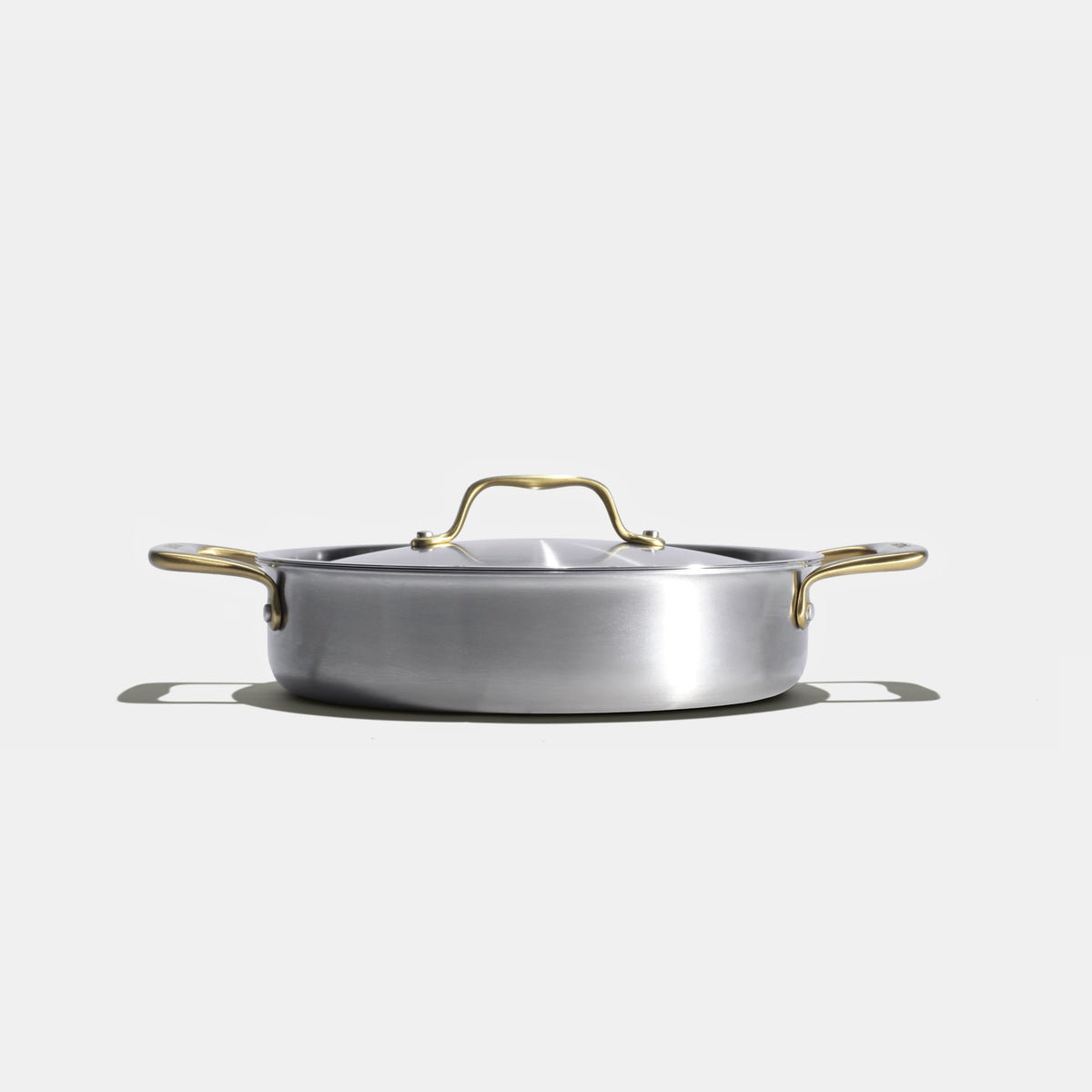 Le rondeau 26cm en inox, poignées dorées