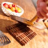 L'indispensable crêpière en inox, manche doré