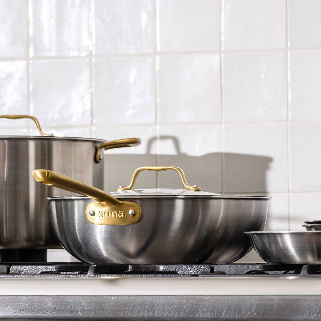 The Wok en inox, manche doré - 24 cm
